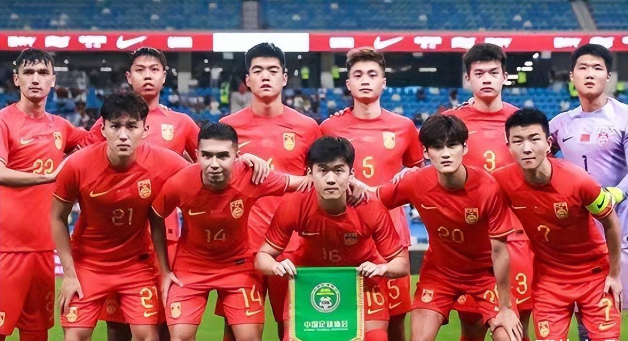 成都谢菲联：实力强大追求开门红