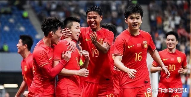 包含勇往直前：亚洲杯决赛狂揽金银铜的词条