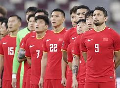 包含足坛新帅就位，亚大东部联赛成绩蒸蒸日上的词条
