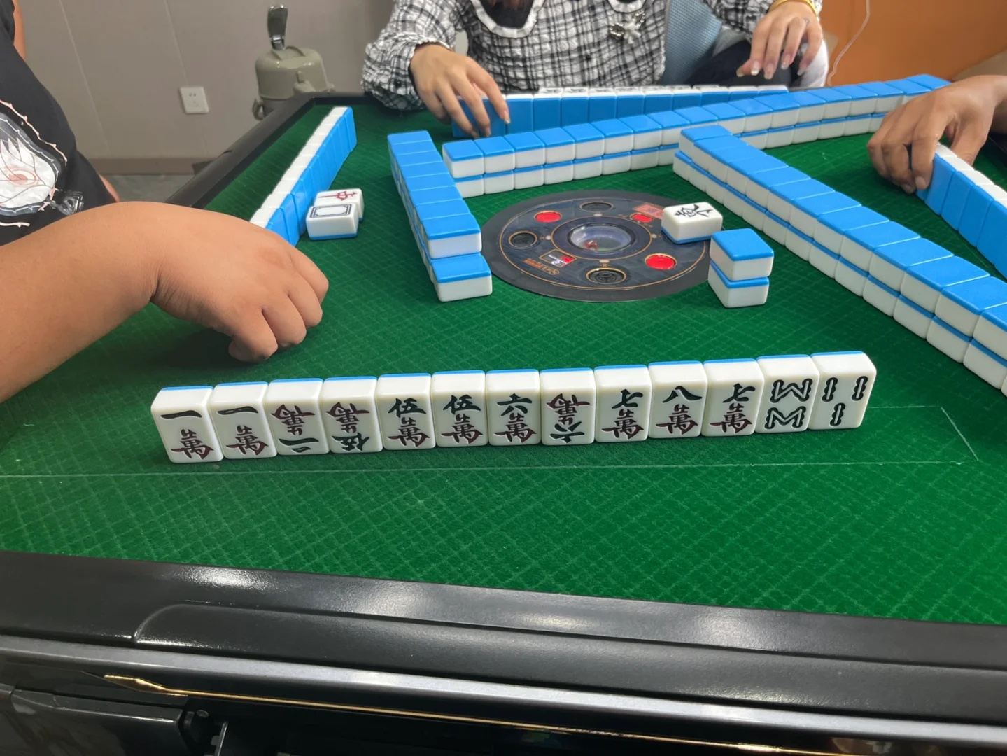技术还是运气？球场风云谁主沉浮尚未定局