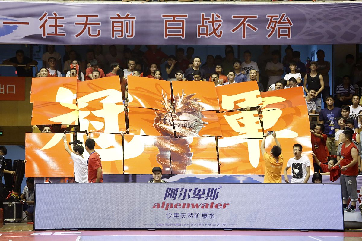 包含热血对抗，巅峰球队擦出火花的词条