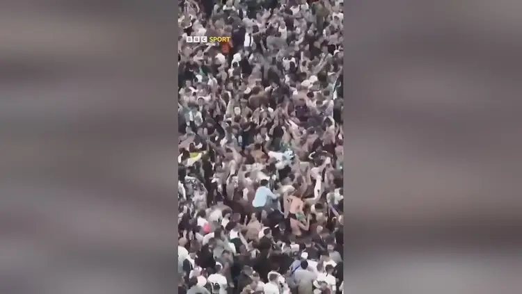 凯发娱乐平台-热刺在主场大胜，赢得球迷掌声的简单介绍
