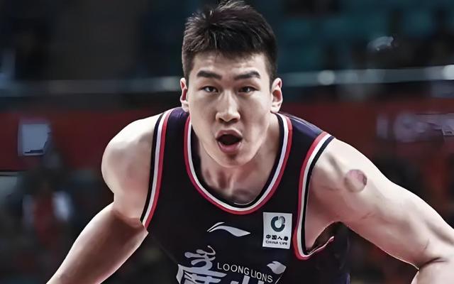 新星横空出世！篮球风云再起！