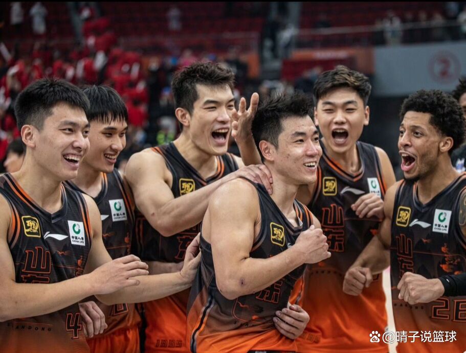 山东男篮全队大爆发，击败天津队取得胜利