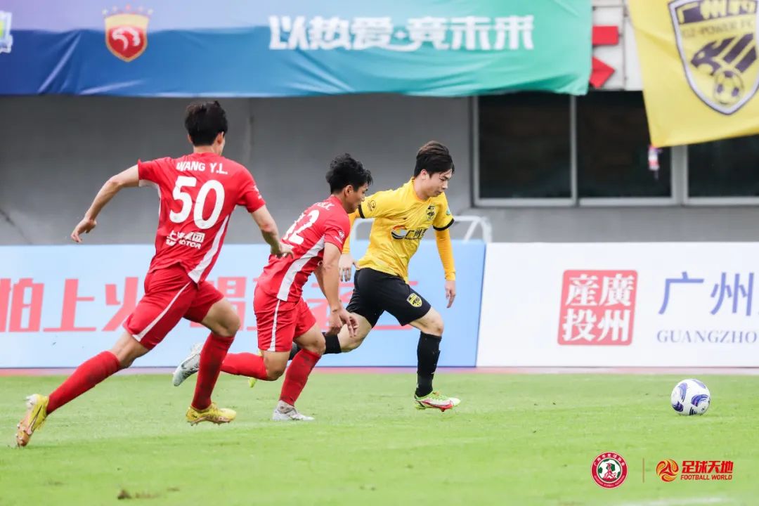 罗马客场告捷，稳坐榜首位置