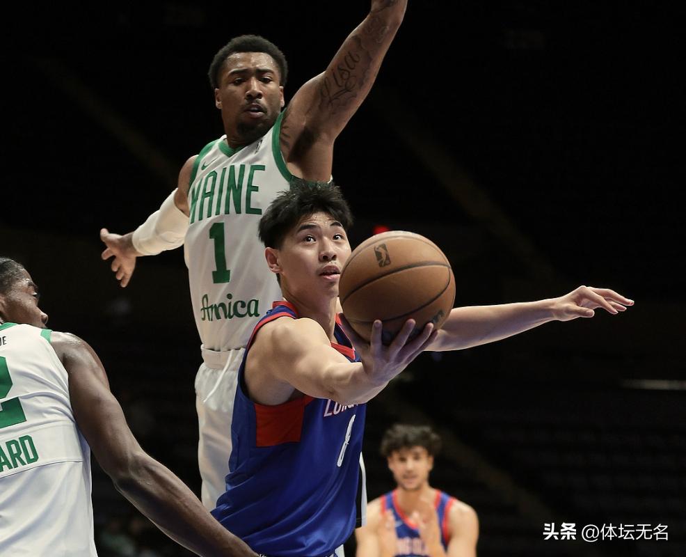 里尔中场受伤离场，全队斗志受影响