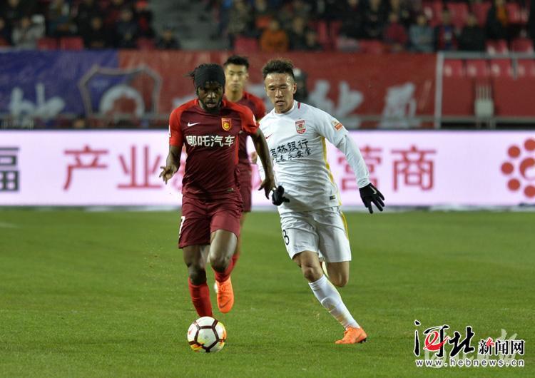 河北华夏幸福客场战胜，继续保持领先势头