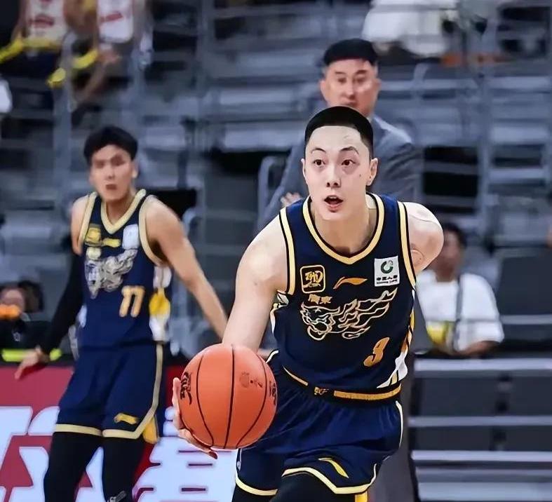 瓦朗谢纳战平稳定排名，积分榜保持不变