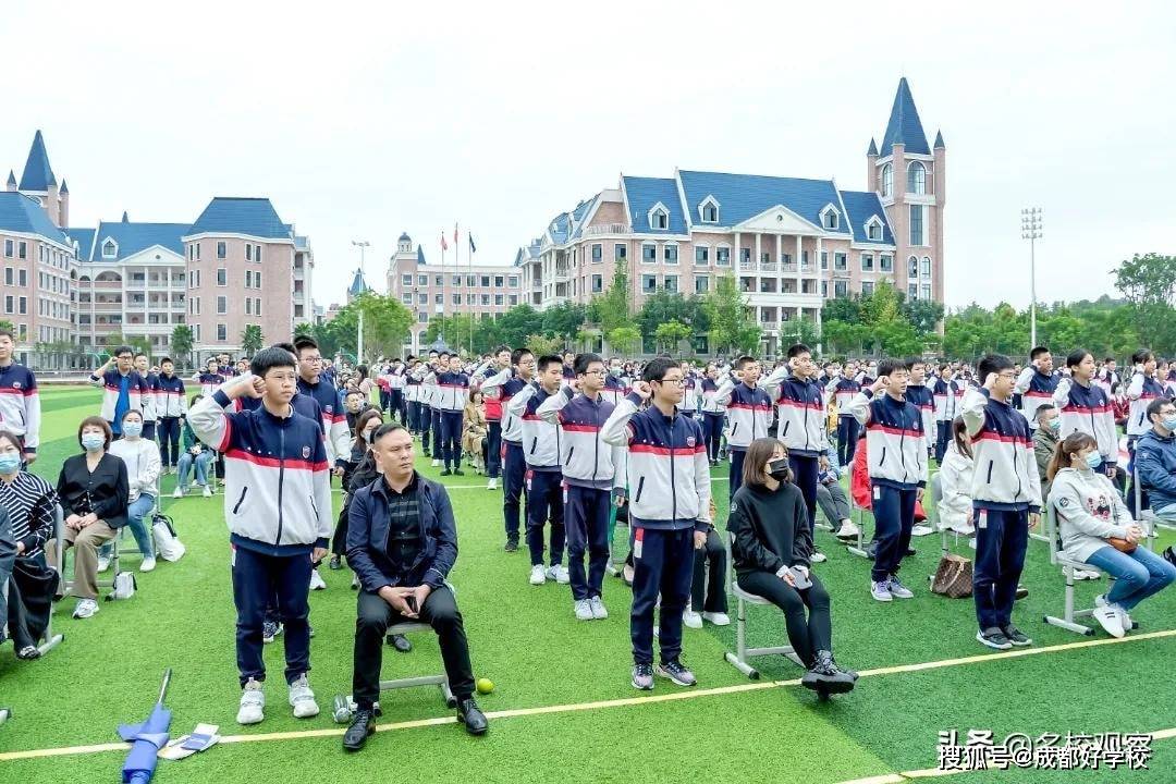 包含豪华对阵！赛场即将擂响战鼓的词条