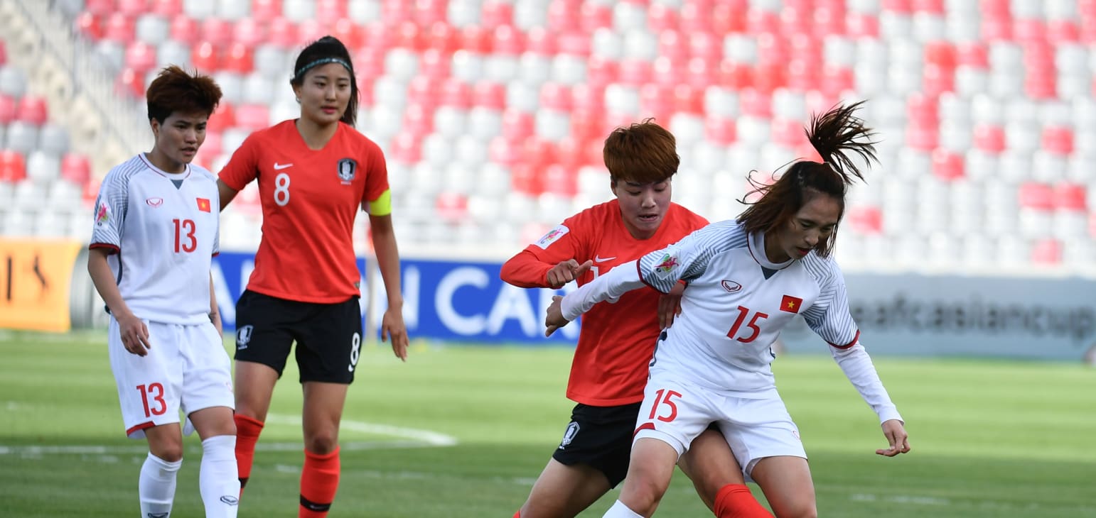 关于韩国女足惊艳表现，轻松闯进亚洲杯决赛的信息
