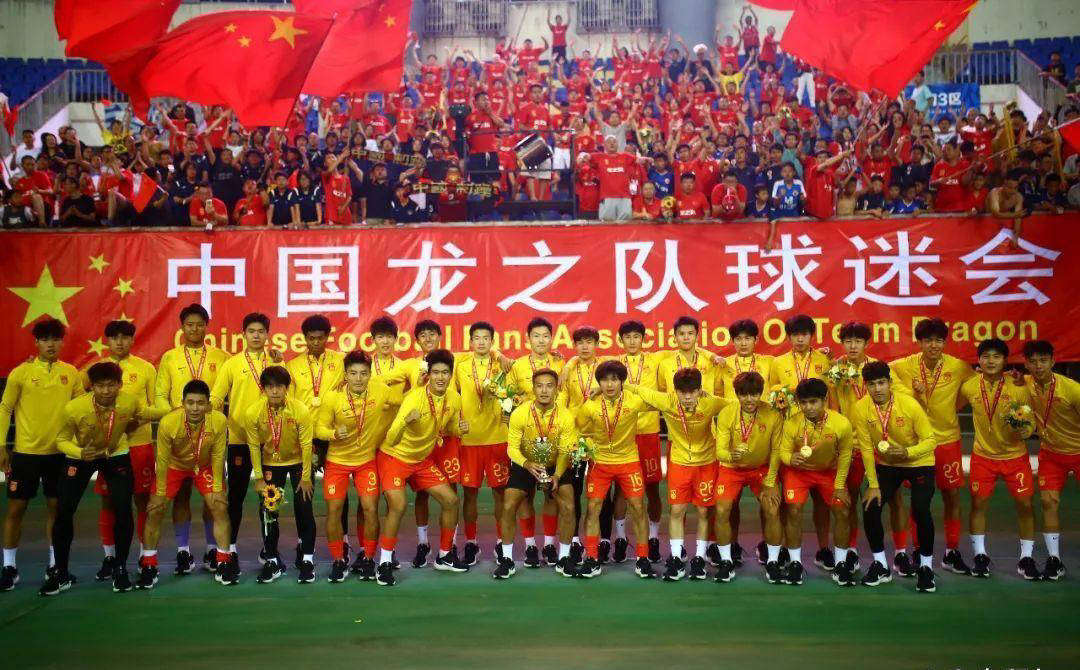 激烈争夺，亚洲球队加油加油的简单介绍