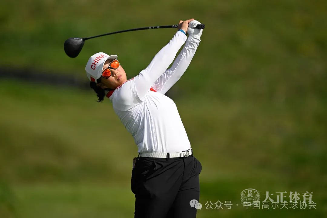关于精彩球技对决：女子球员斗志昂扬的信息