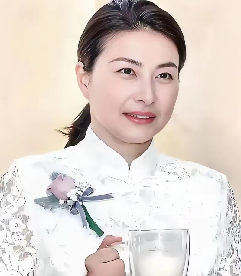 包含阿雅克退欧亿博竞技对决荷甲争头名的词条